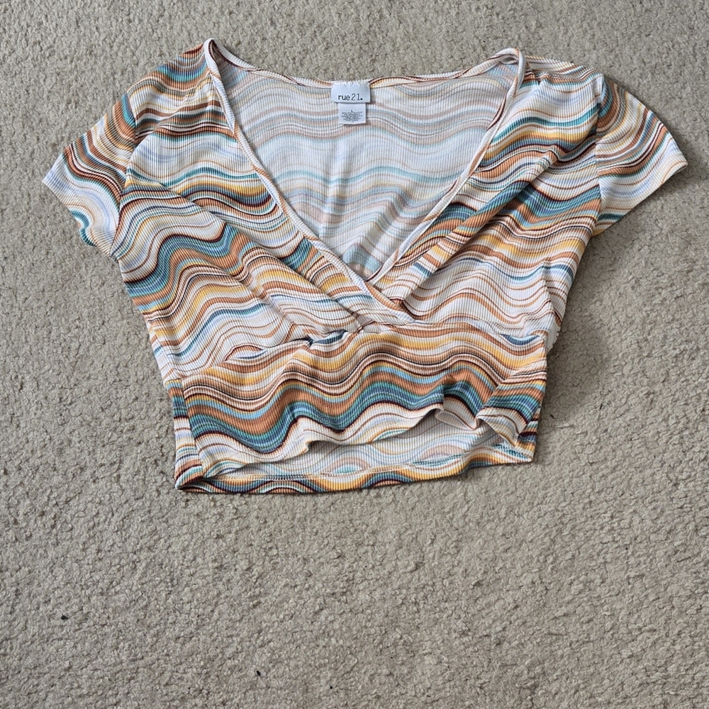 Printed crop top